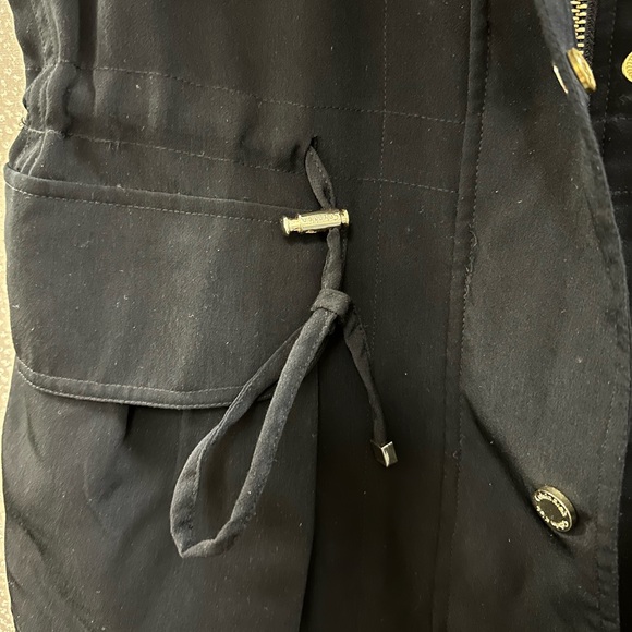 🔥🔥🔥Calvin Klein Sleeveless Black Zip Up Jacket - Picture 3 of 8